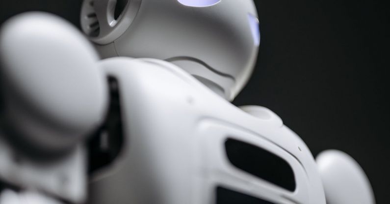 AI Design - Grayscale Photo of a Futuristic Robot